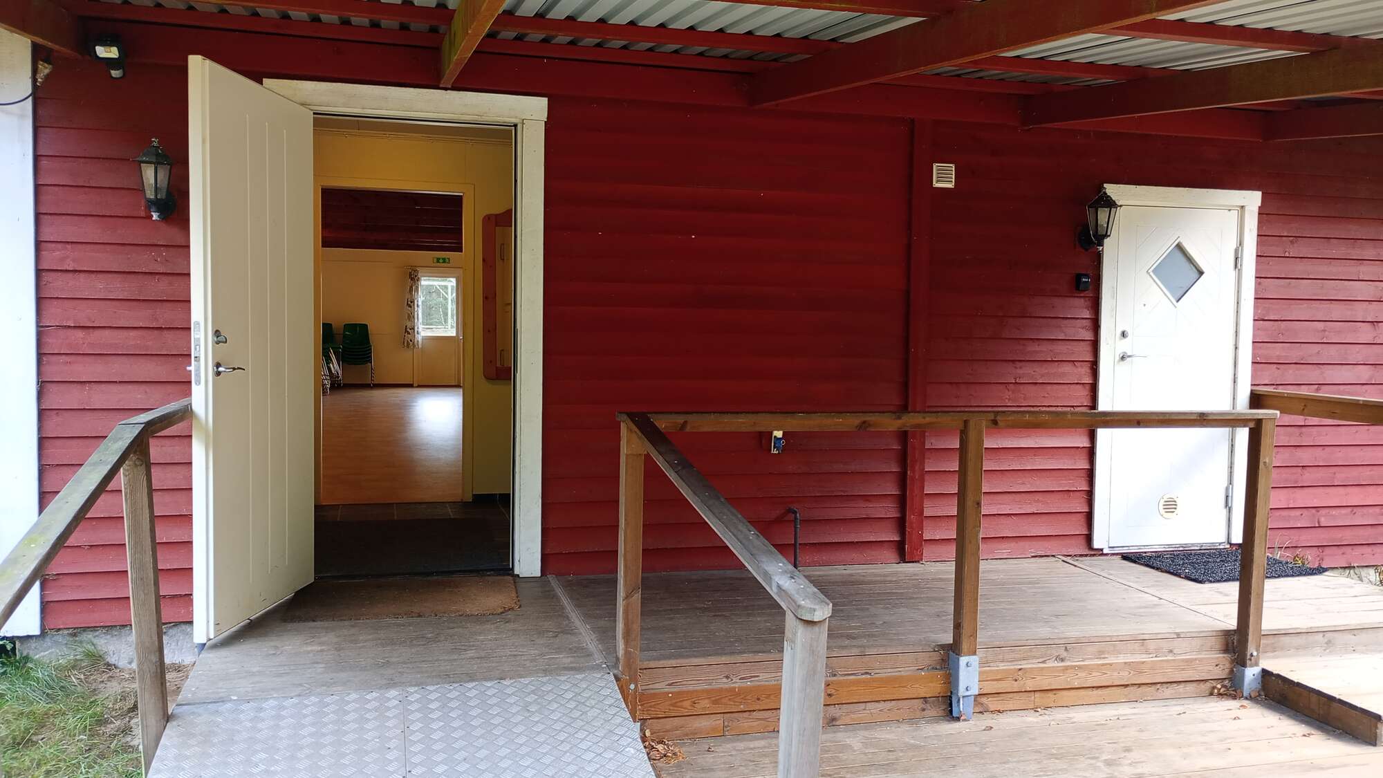 Ingång med ramp